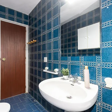 Apartament Uhc Sorolla *