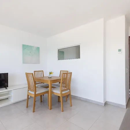 Apartament Uhc Sorolla *